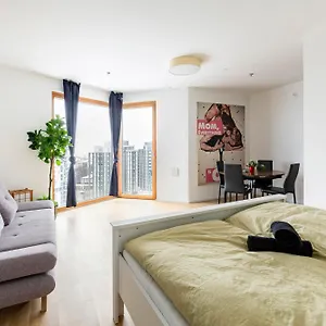 Apartment Central Station Loft - Amazing View In City Center - Jupihome, Vienna