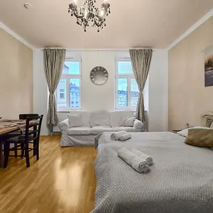 Apartment Davidov Danube, Vienna